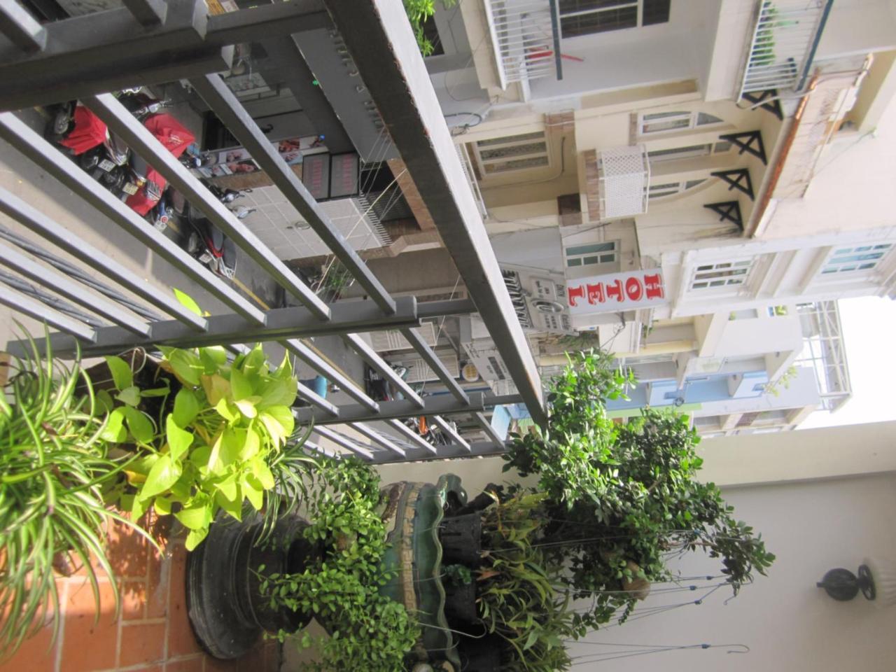 The Lily Hostel & Coffee Bandar Ho Chi Minh Luaran gambar